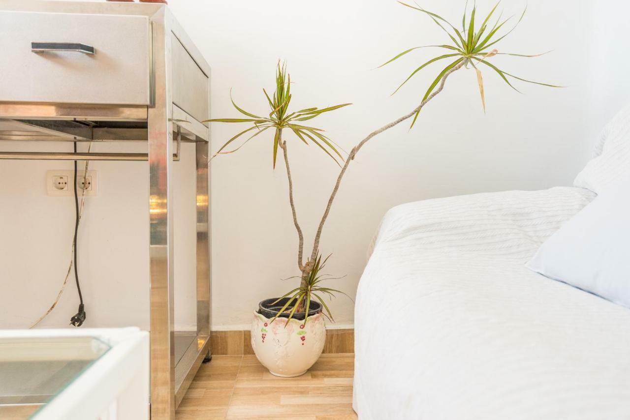 Habitacion Doble En Villa Μάλαγα Εξωτερικό φωτογραφία